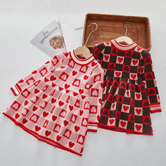 Girls Dress Autumn New Fashionable Heart-shaped Print Skirt Baby Girl